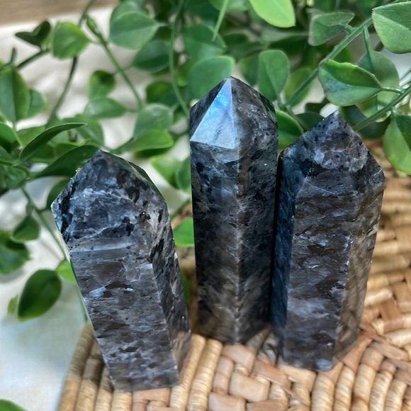 Larvikite Tower Crystal Gemstone Point Black Flash - Picture 9 of 13